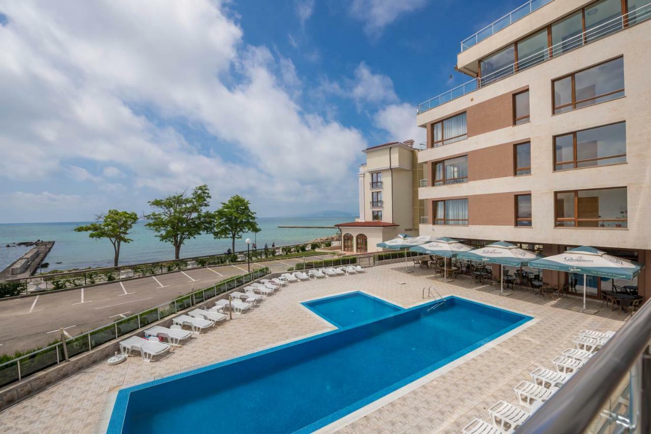Balchik Sea View Apartments In Princess Residence Экстерьер фото
