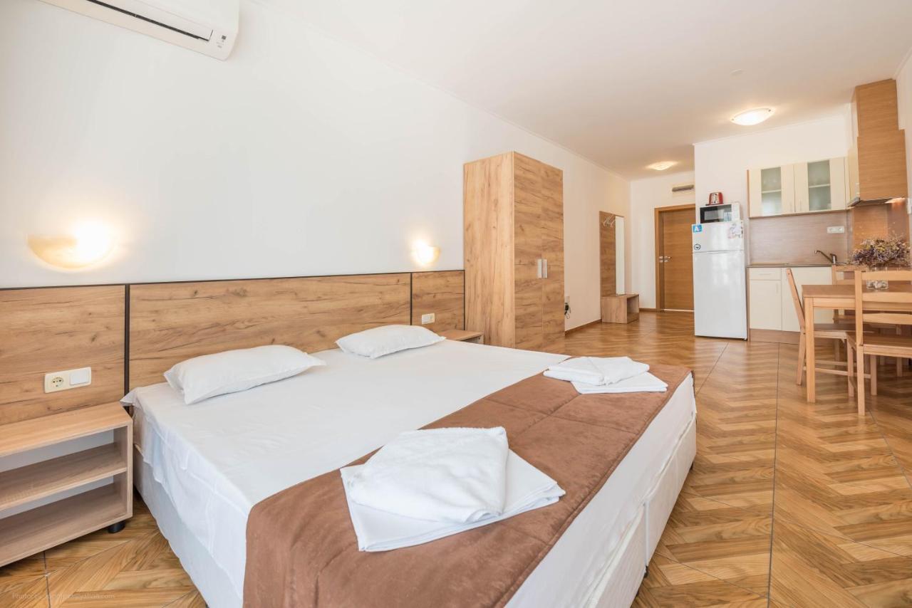 Balchik Sea View Apartments In Princess Residence Экстерьер фото
